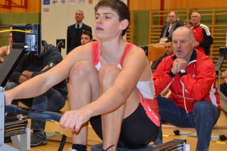 2013_indoor_r05.jpg