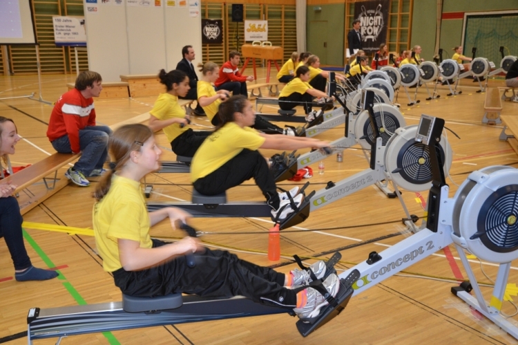 2013_indoor_r12.jpg